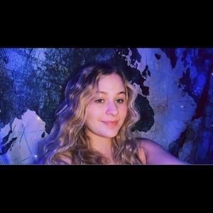 Meet your Posher, Laney